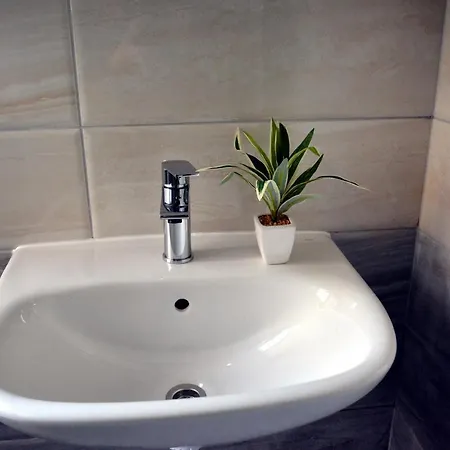 Vendégház Kamen Kuca