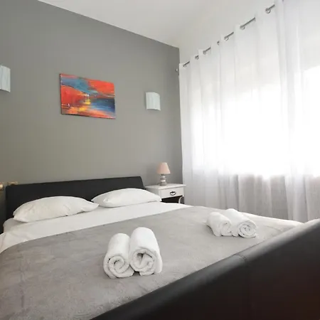 Guest house Kamen Kuca Podstrana