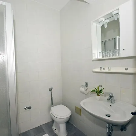 Guest house Kamen Kuca